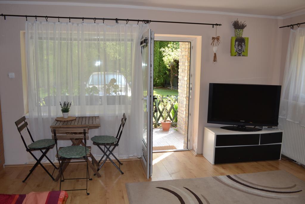 Tulipan Apartman Eger Zewnętrze zdjęcie